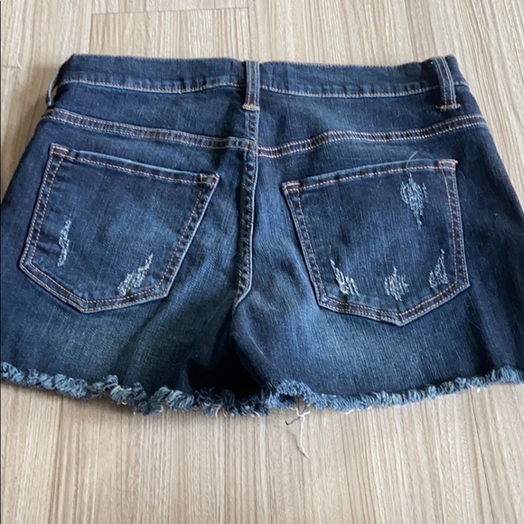 Jean Shorts - Picture 2 of 3
